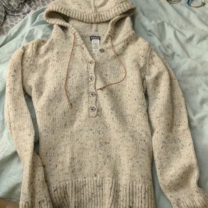 Patagonia button sweater
